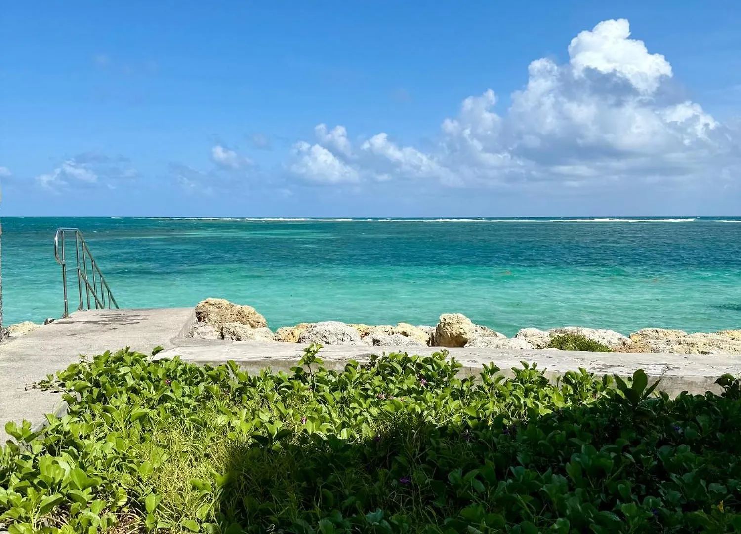 Apartment T2 Vue Mer Avec Acces Direct Lagon Et 5 Min Plage Sainte-Anne  Guadeloupe